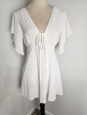 Essue White Sheer Mini-Dress Criss-Cross on See-through Back, Size Small NWT